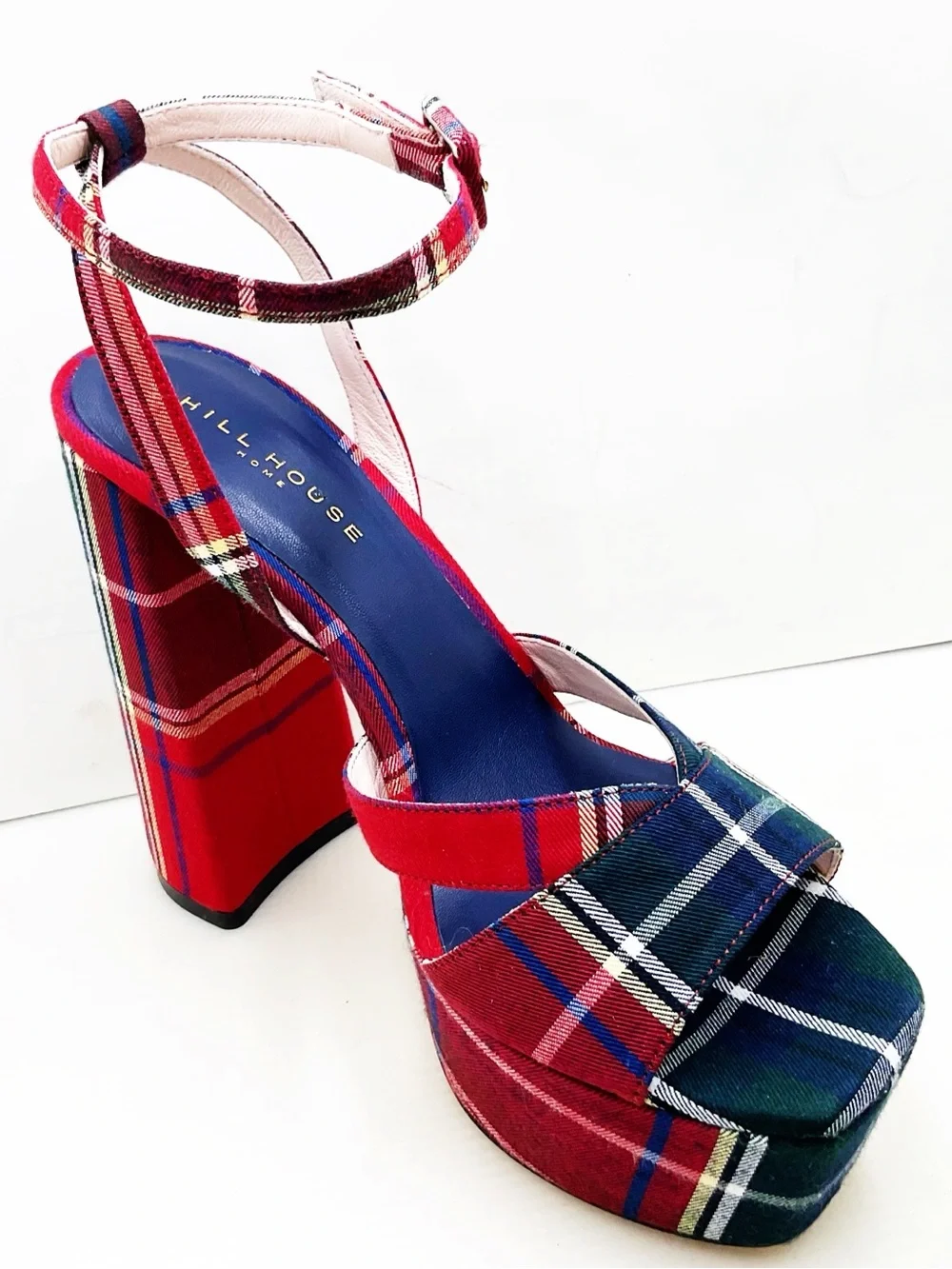 🆕{{Hill House Home} Green & Red Tartan Plaid Party Platforms